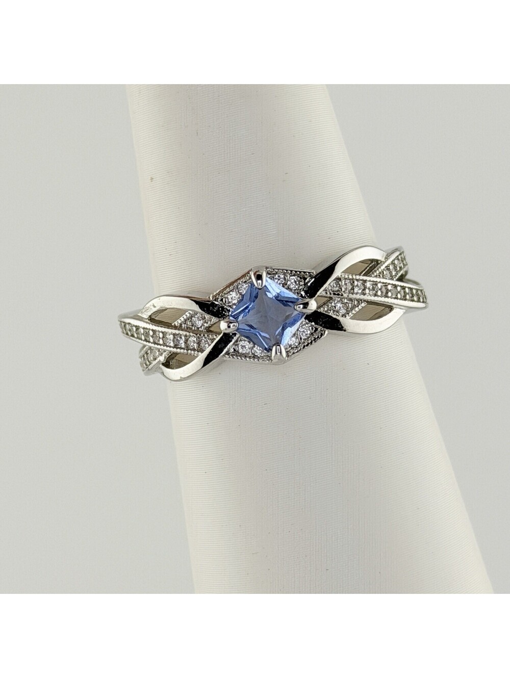 Bomb Party Poseidon's Jewels Sz 11 Ice Blue Sapphire on Rhodium RBP2498 RETRO